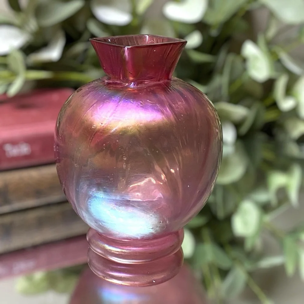 Vintage Loetz Kralik Bohemian Red Iridescent Art Glass Vase Round Square Top - Picture 7 of 7